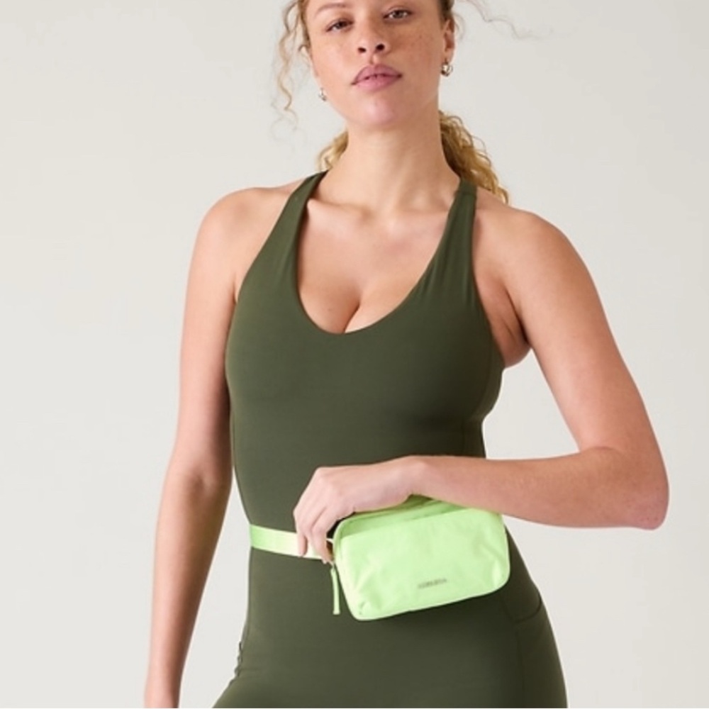 Athleta Citron Belt Bag / Crossbody Bag